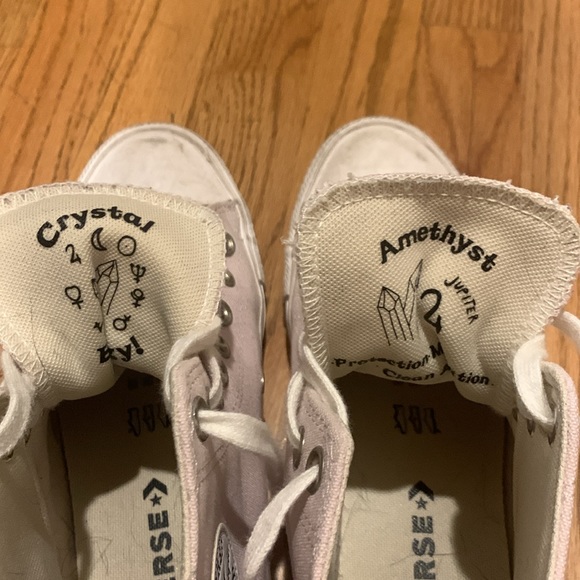 Limited edition converse size 9 high tops. - Picture 4 of 11